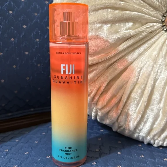 BATH & BODY WORKS SET. . . FIJI SUNSHINE -TINI SCENT - Picture 3 of 5